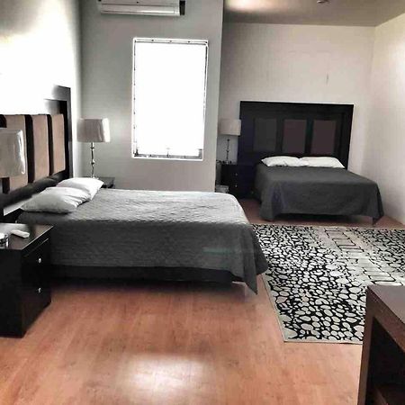 10 Large Suite For 4 People Torreón Екстериор снимка